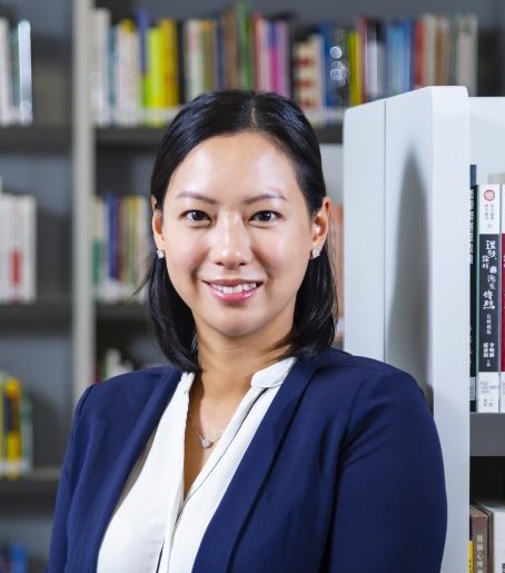 丁銹楓女士